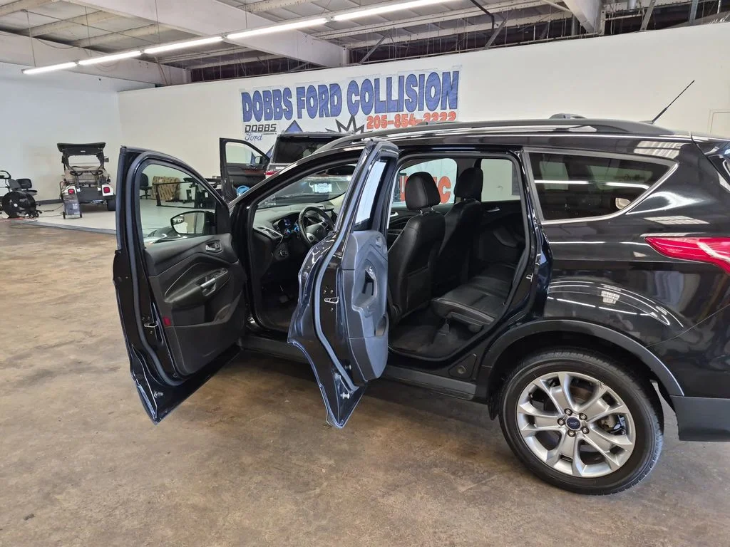 Used 2013 Tuxedo Black Ford SEL image 12