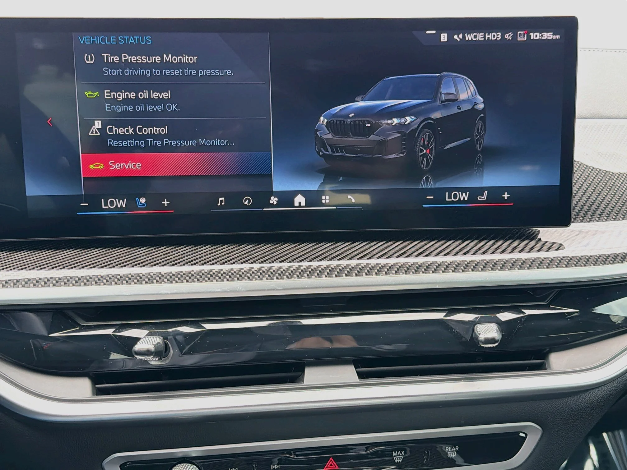 Used 2025 Black Sapphire Metallic BMW M60i image 31