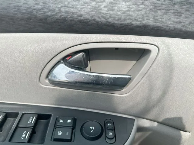 Used 2016 Gray Honda EX-L image 43
