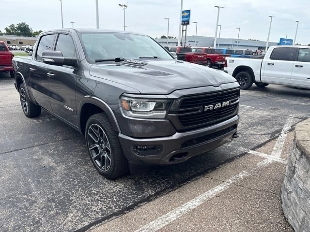 Used 2019 Granite Crystal Metallic Clearcoat Ram Laramie image 3