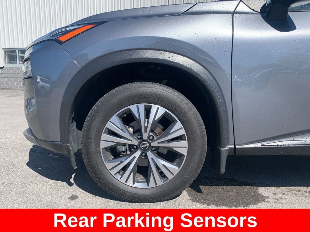 Used 2023 Gray Nissan SV image 11