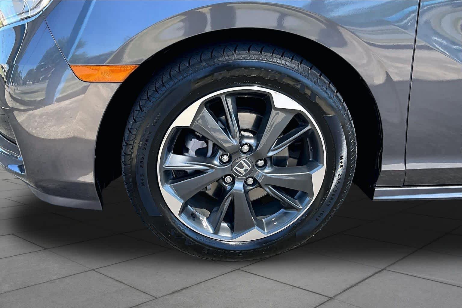 Certified Used 2023 Modern Steel Metallic Honda Elite image 11