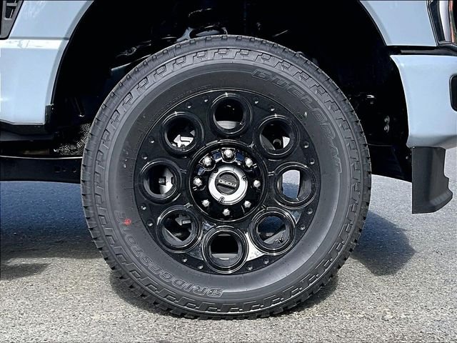 2026 Ford F-350SD — photo 13