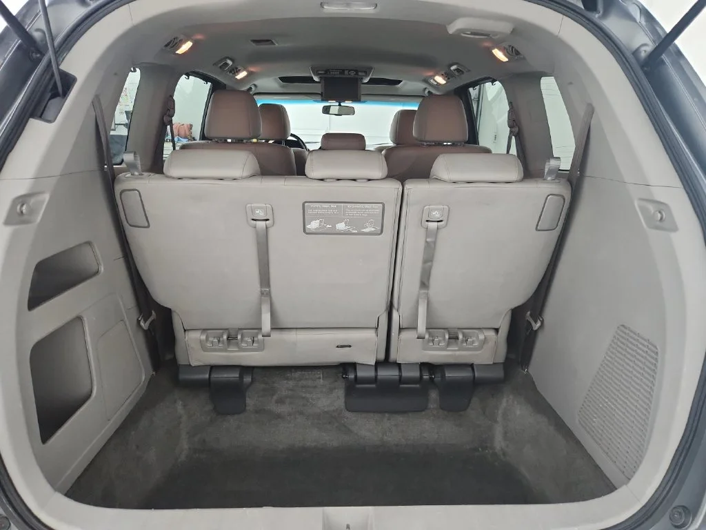 Used 2012  Honda EX-L image 34