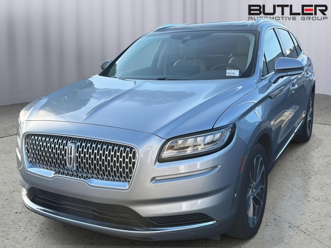 Used 2021 Silver Radiance Lincoln Reserve image 3