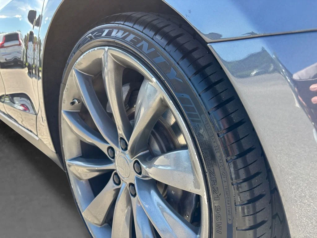 Used 2015 Gray Tesla 70D image 46