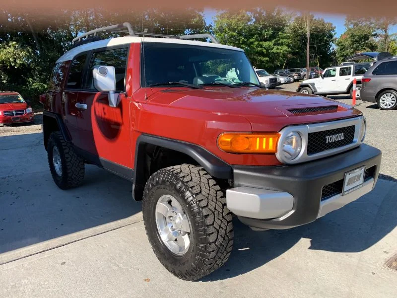 Used 2008 Red Toyota Sport Utility 2D image 22