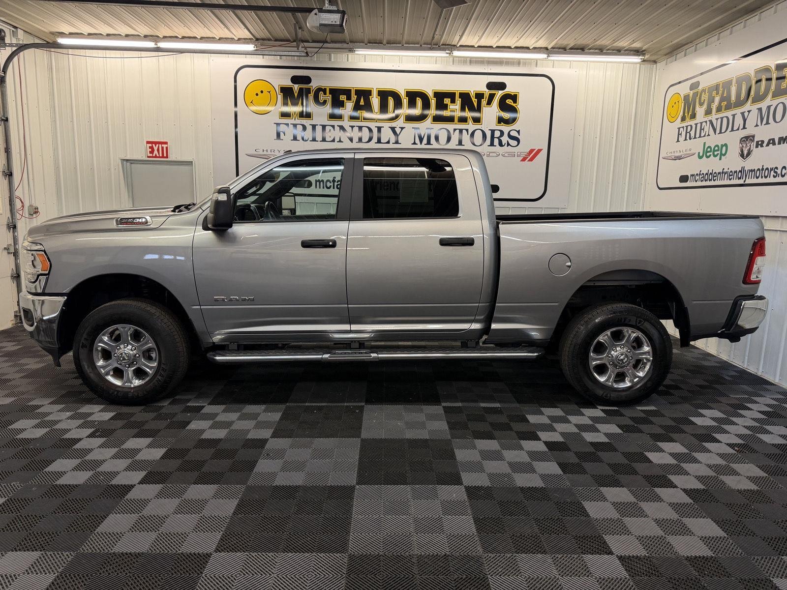 2024 RAM 2500 Big Horn 4X4 Crew Cab SWB's photo