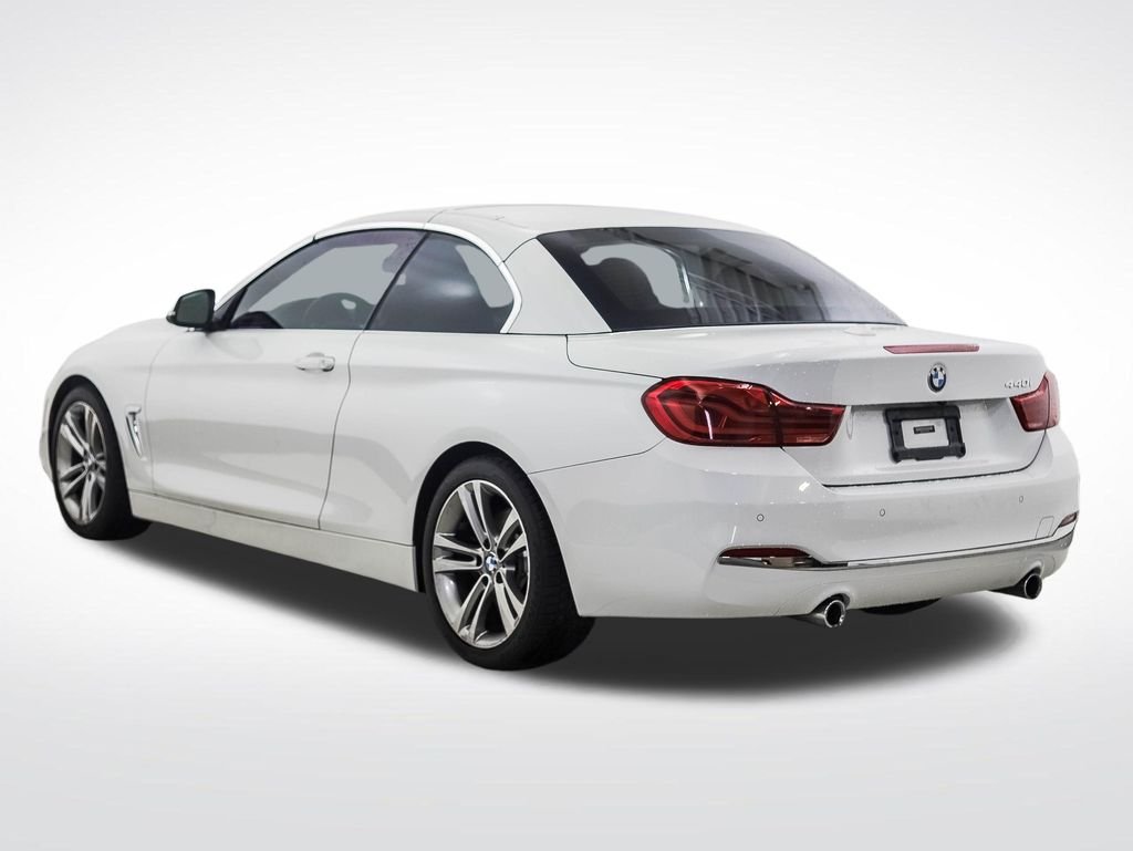 Used 2018 Alpine White BMW 440i image 3