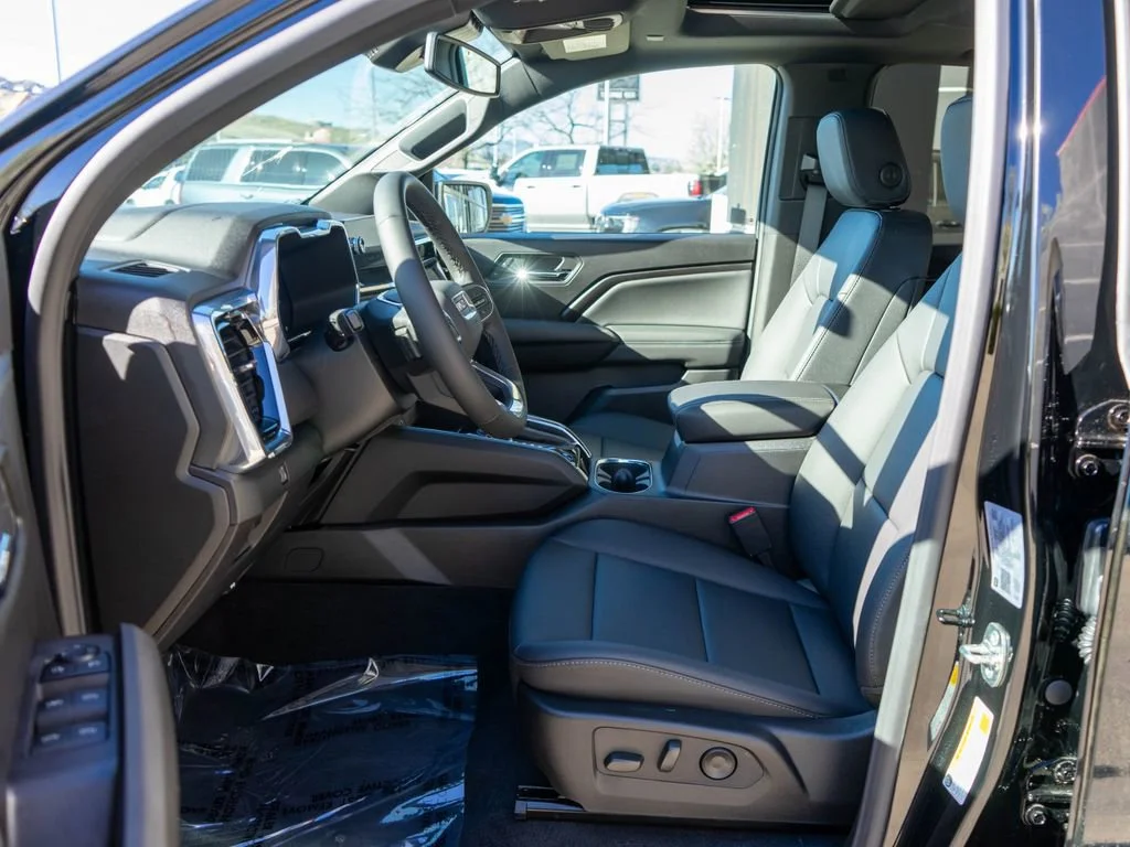 New 2026 Onyx Black GMC Elevation image 11