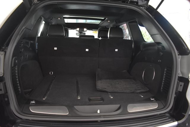 Used 2017 Black Jeep Limited image 22