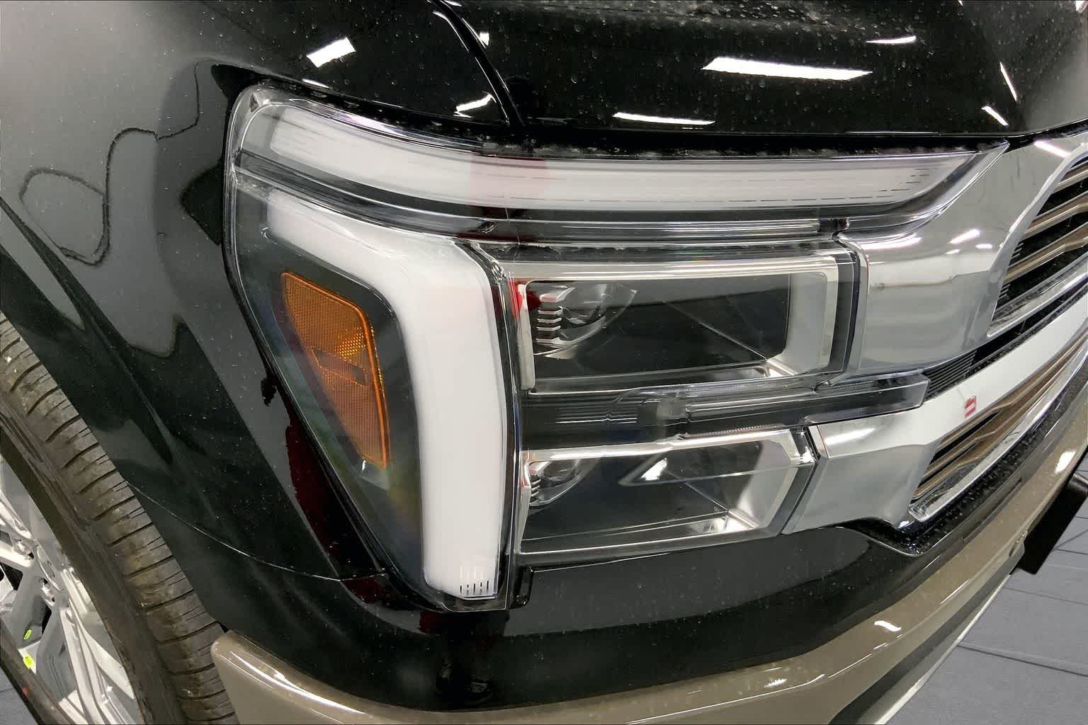 New 2026 Agate Black Metallic Ford King Ranch® image 13
