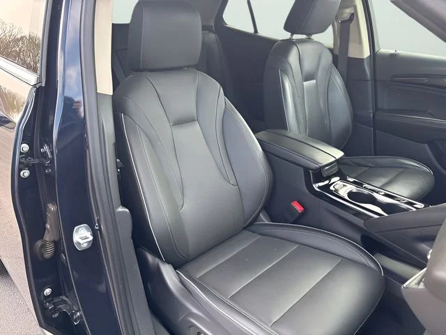 Used 2021 Blue Buick Essence image 15