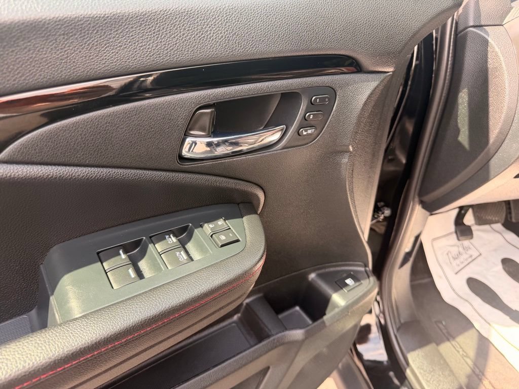 Used 2023 Black Honda Black Edition image 34