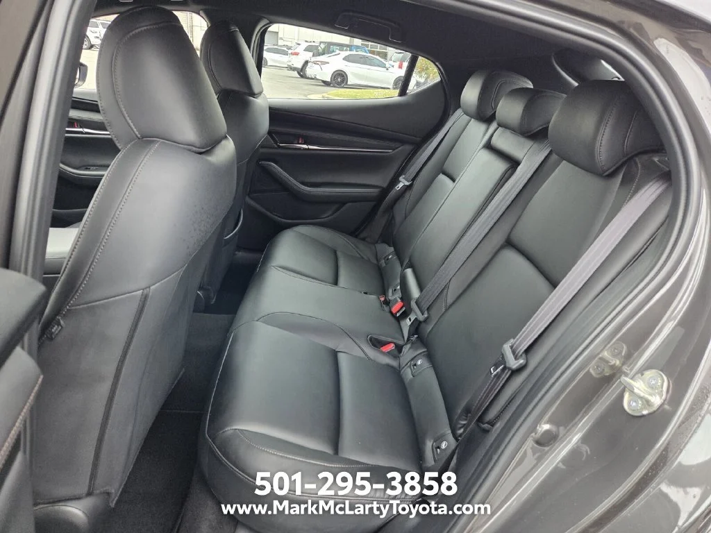 Used 2020 Gray Mazda Preferred image 10