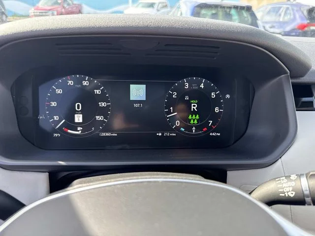 Used 2025 White Land Rover S image 40