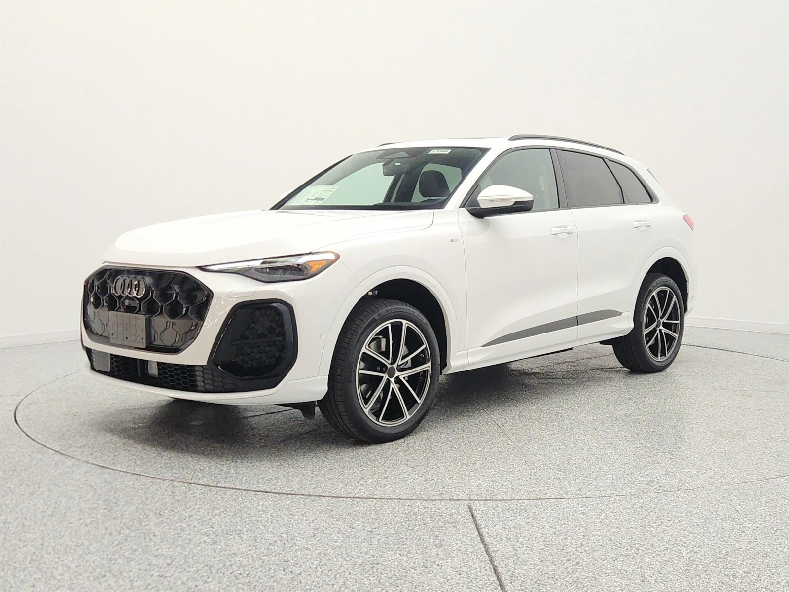 2026 Audi Q5 Premium Plus quattro's photo
