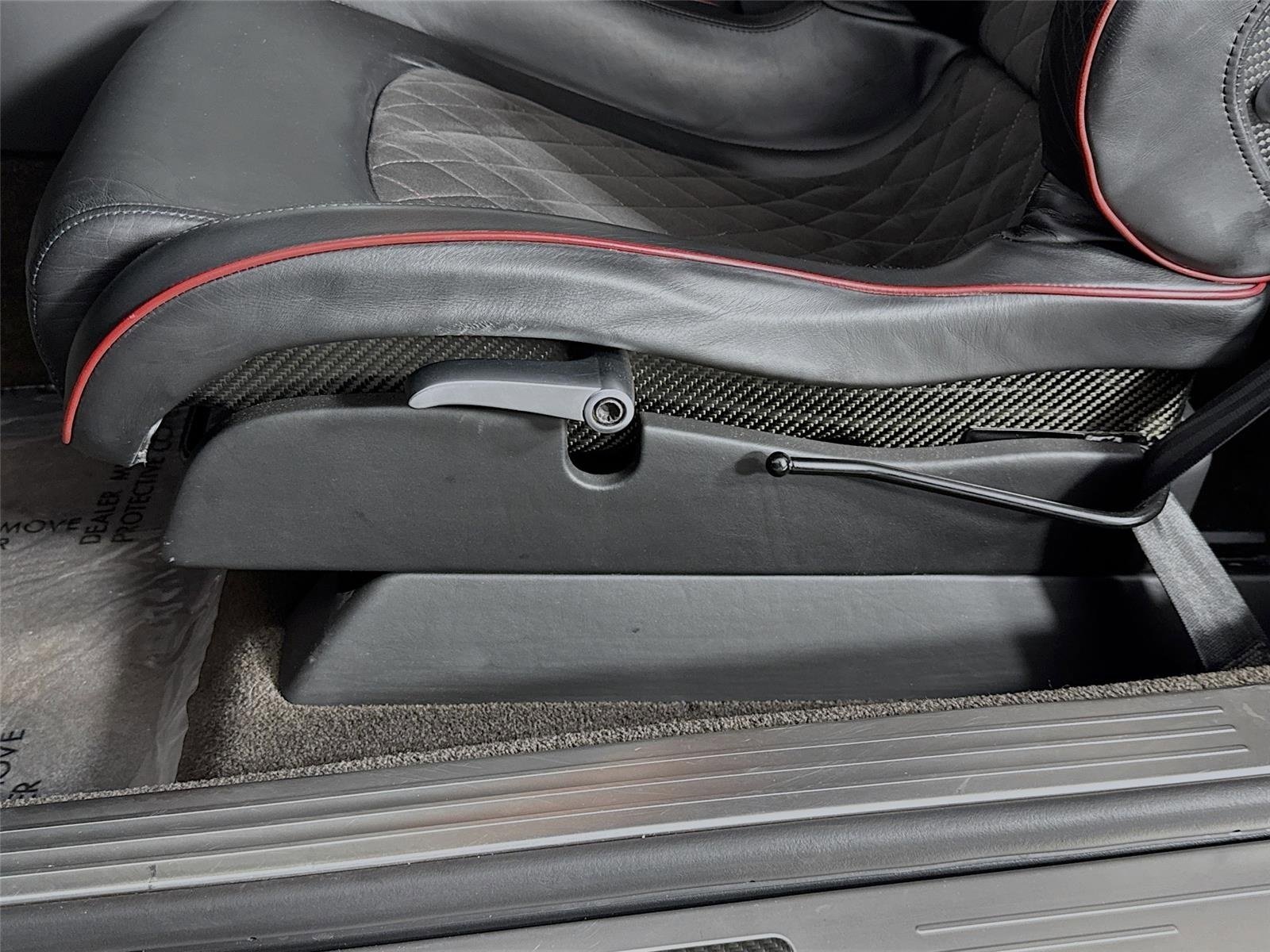 Used 2010 Beluga Bentley Base image 20