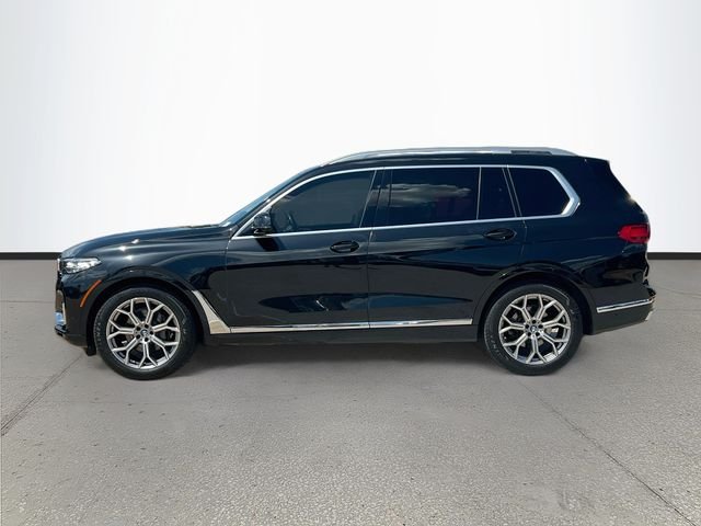 Used 2022 Black BMW xDrive40i image 9