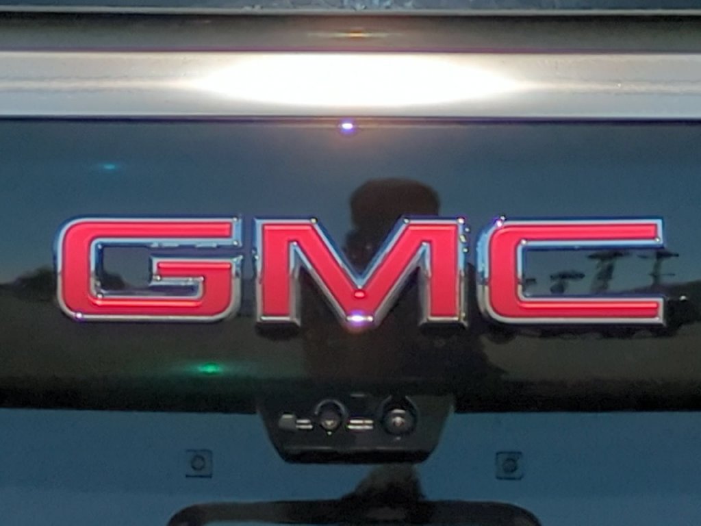 2026 GMC Yukon XL AT4 Ultimate - Photo 31