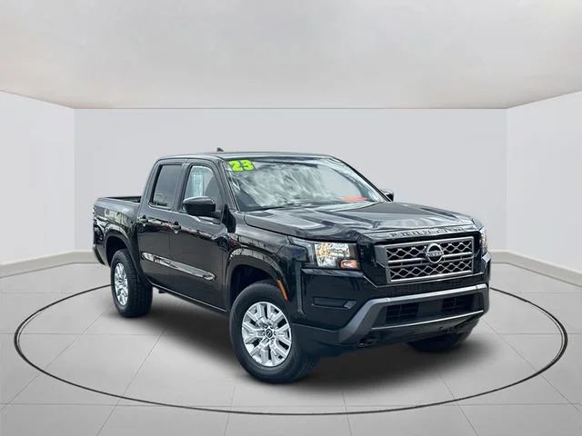 2023 Nissan Frontier SV Crew Cab 4X4 SWB's photo