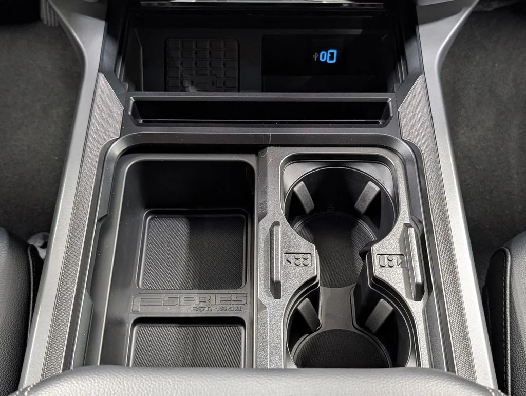 New 2026 Oxford White Ford F-250® Lariat® image 10