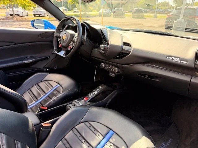 Certified Used 2017 Blu Corsa Ferrari Base image 26
