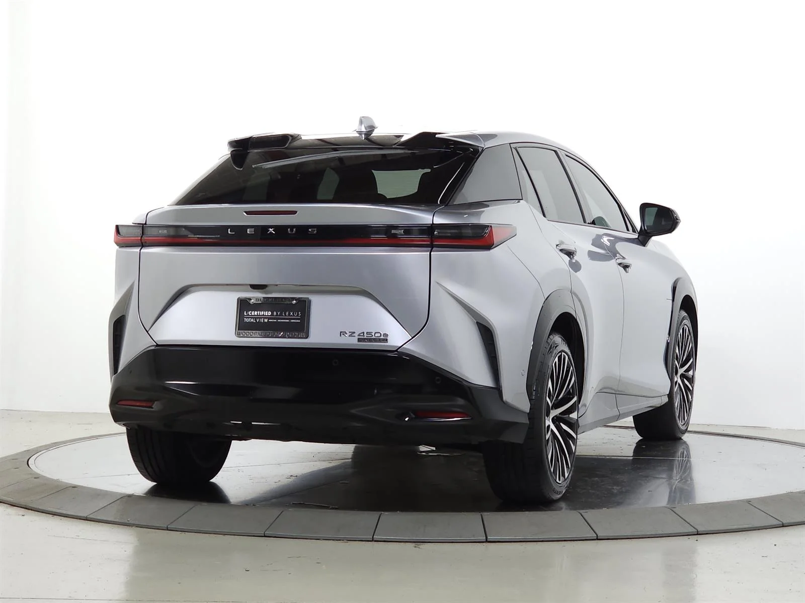 Certified Used 2023 Iridium Lexus LUXURY image 9
