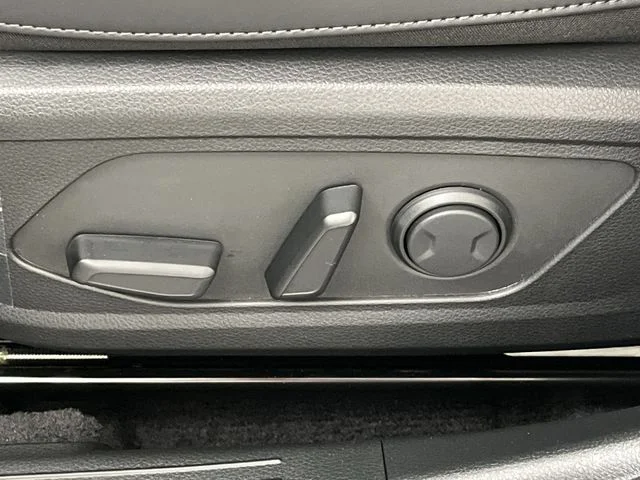 New 2026 Aurora Black Pearl Kia GT-Line FWD image 12