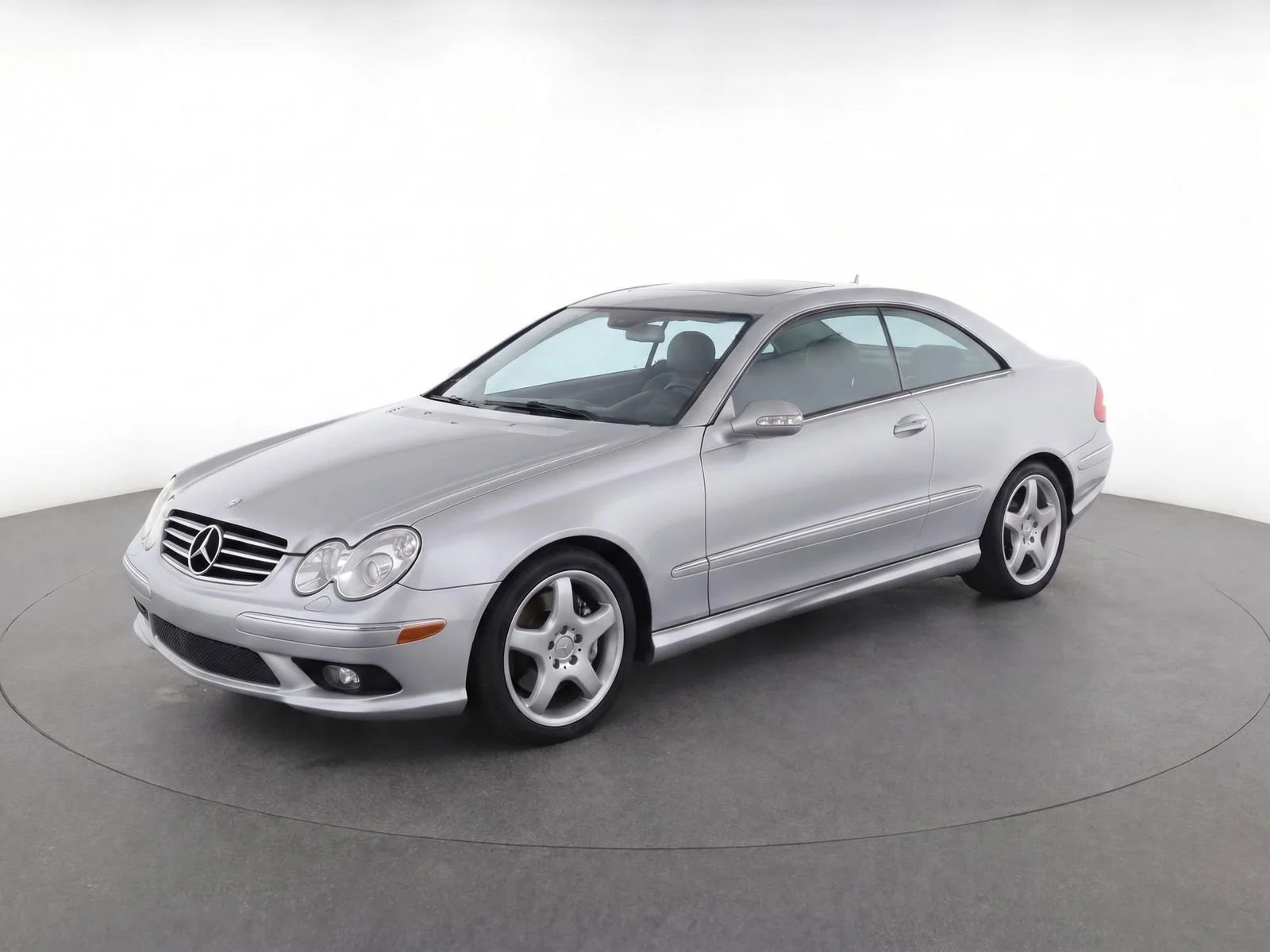 Used 2004 Mercedes-Benz CLK-Class CLK500 with VIN WDBTJ75J94F077794 for sale in Bridgeton, MO