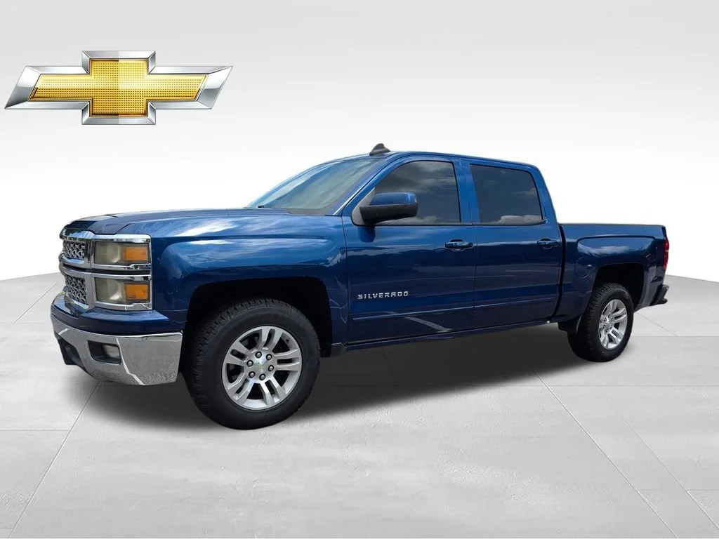 Used 2015 DEEP OCEAN BLUE METALLIC Chevrolet LT image 2