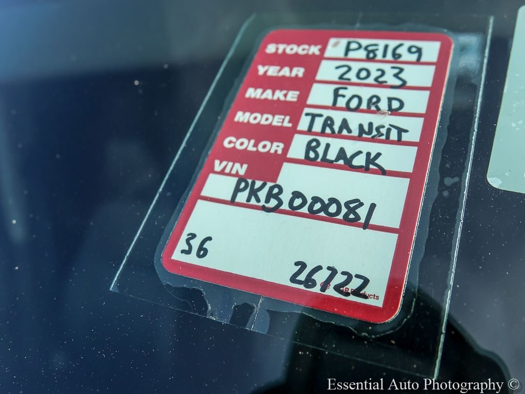 Used 2023 Black Metallic Ford Base image 26