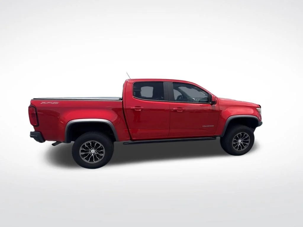 Used 2018 Red Chevrolet ZR2 image 12