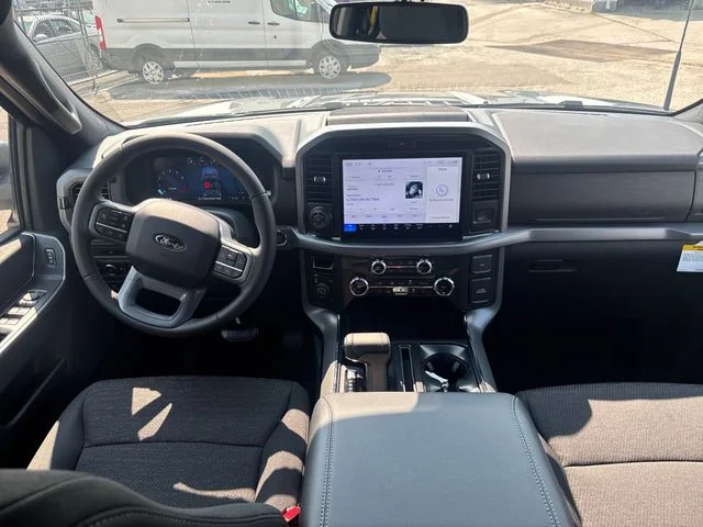 New 2026 Carbonized Gray Metallic Ford XLT image 12