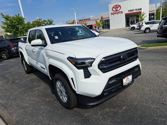 New 2026 Ice Cap Toyota  SR5 image 4