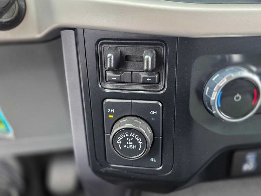 2023 Ford F-150 XLT - Photo 32