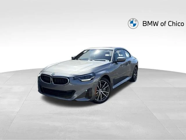 2026 BMW 230i