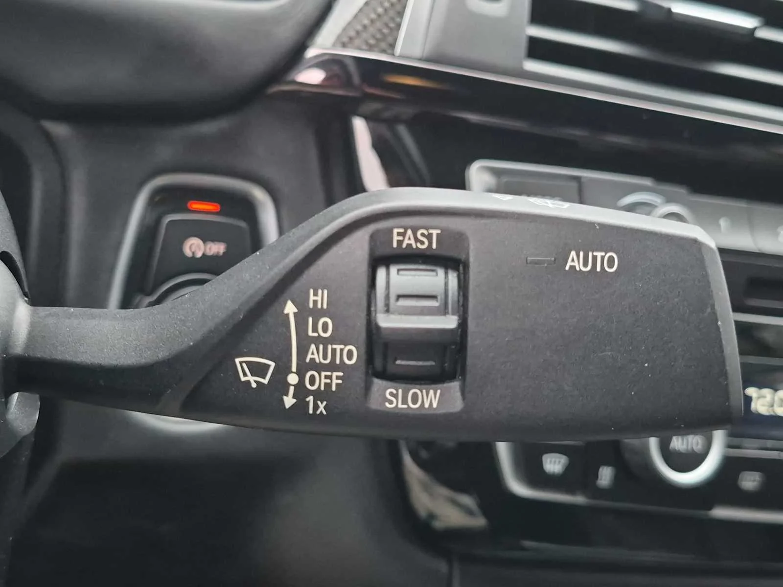 Used 2018 Alpine White BMW  image 23