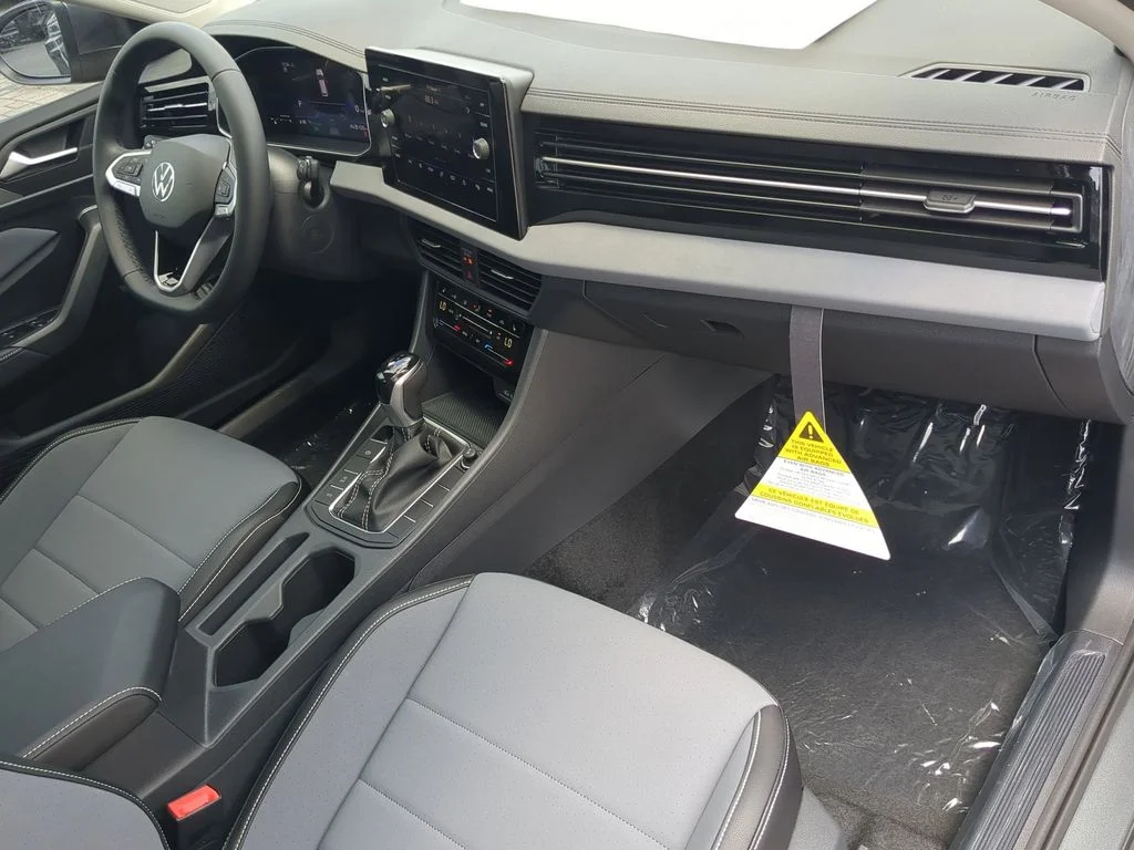 New 2026 Gray Volkswagen 1.5T SE image 11