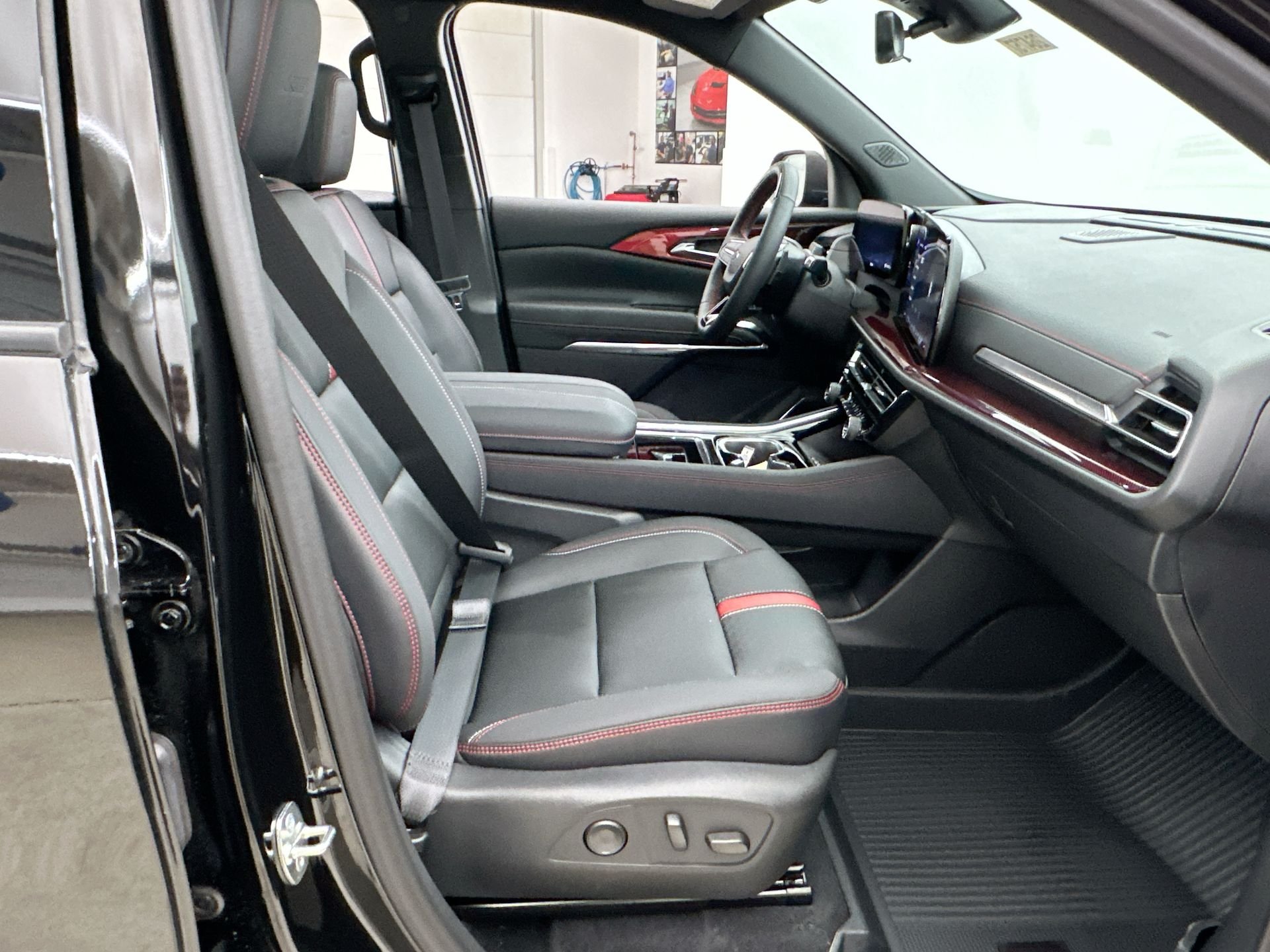 2026 Chevrolet Traverse RS - Photo 87