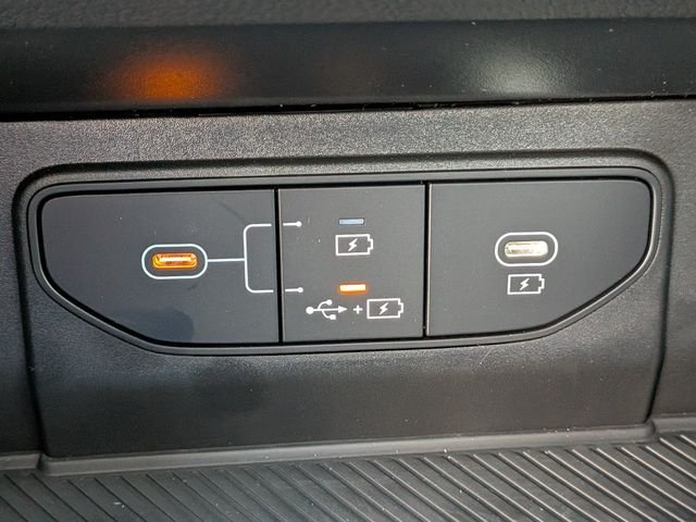 New 2026 Glacial White Pearl Kia LX image 24