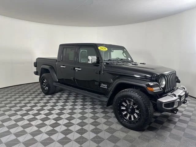 Used 2020 Black Jeep Overland image 3