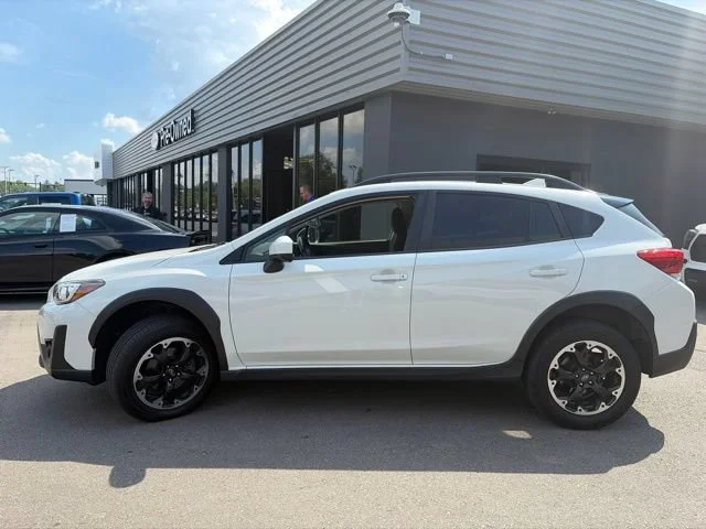 Used 2021 Crystal White Pearl Subaru Premium image 7