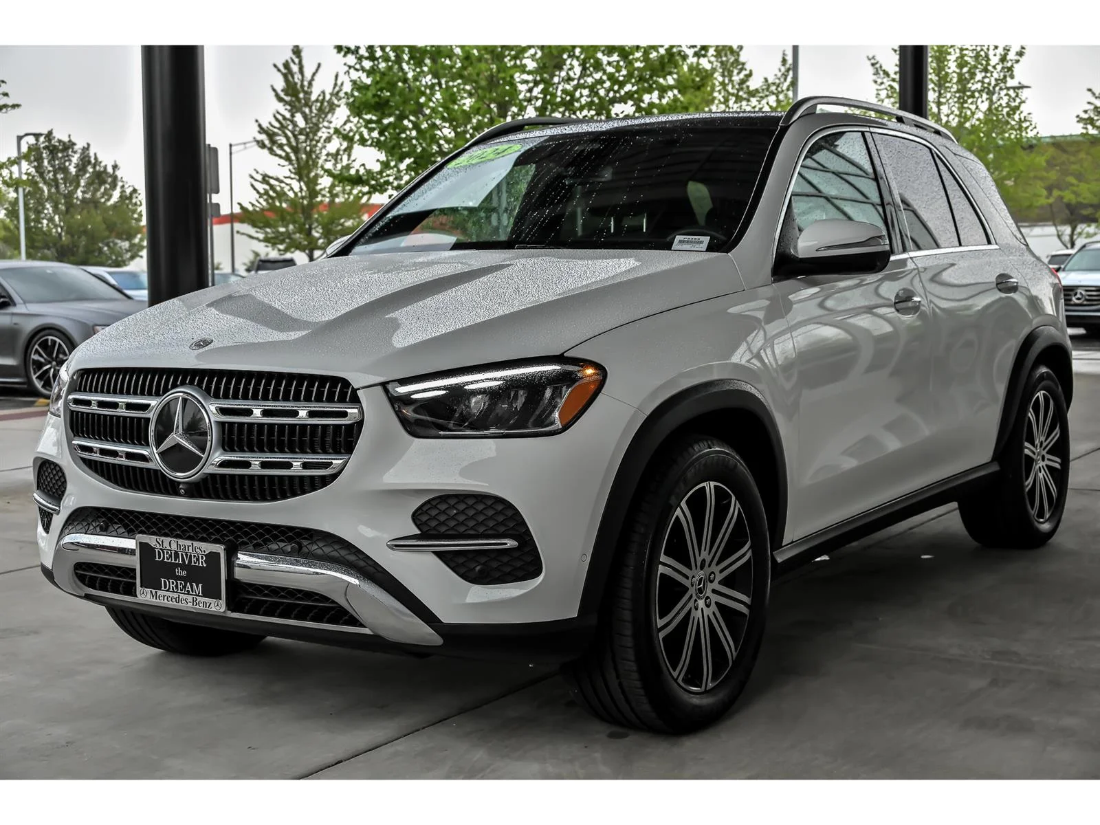 Used 2024 White Mercedes-Benz GLE 350 4MATIC® image 5