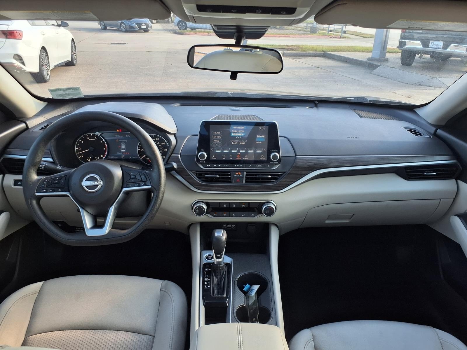 2025 Nissan Altima SV Black at Robbins Nissan