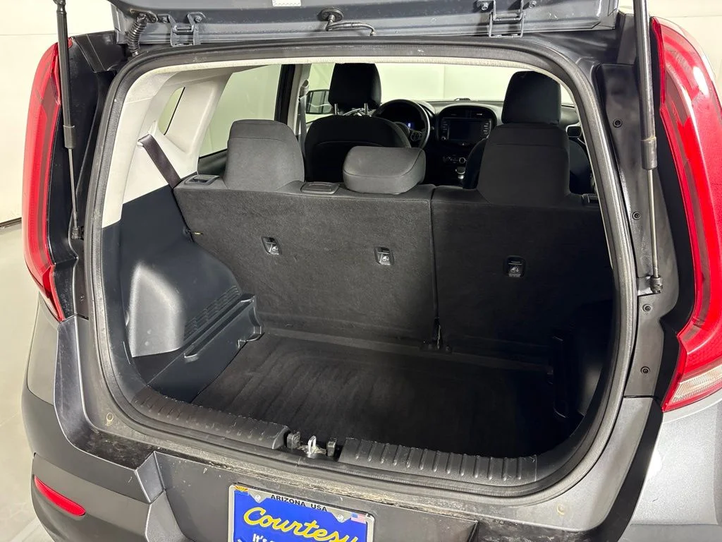 Used 2022 Gray Kia LX image 19