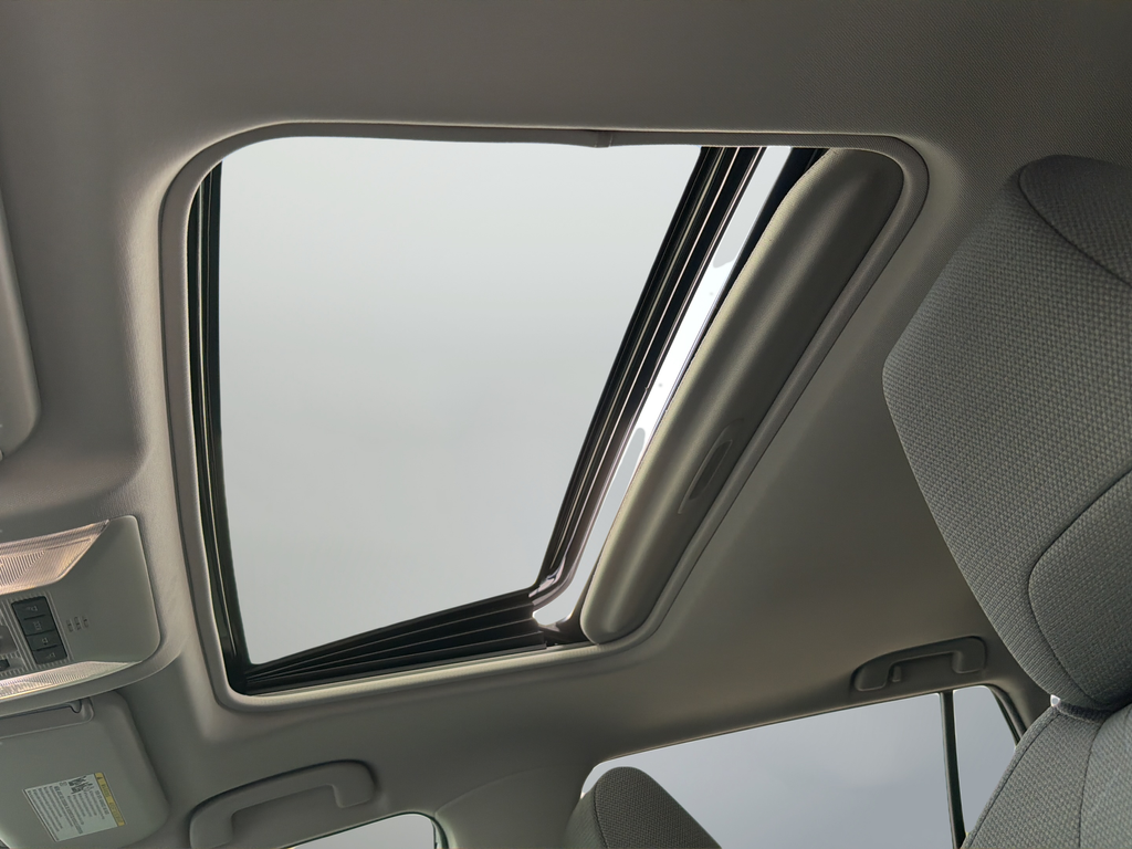 Used 2022 Blue Toyota XLE image 15