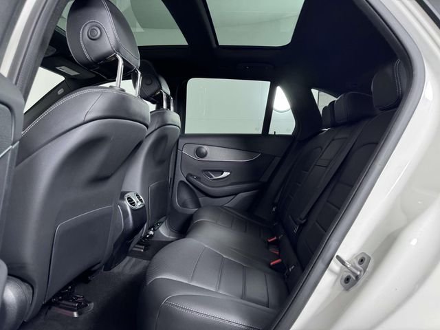 2022 Mercedes-Benz GLC GLC300 - Photo 33