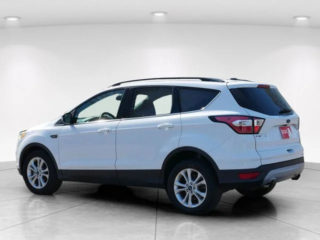 Used 2018 White Ford SE image 4