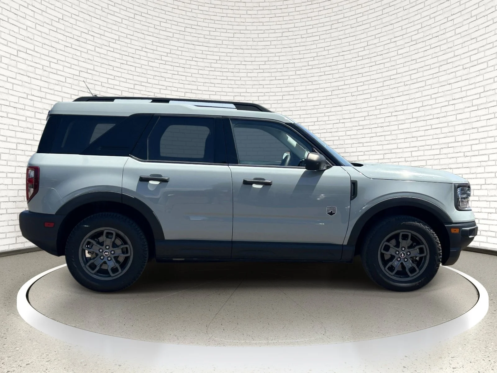 Used 2021 Cactus Gray Ford Big Bend image 2